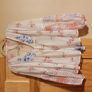 Time And Tru Woman's top, Medium